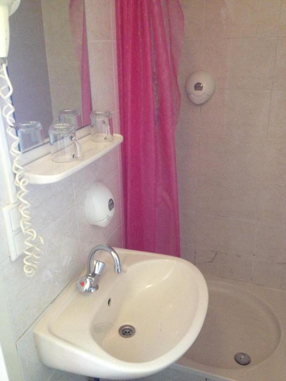 Budget Season Star Hotel Amsterdam Kamer foto